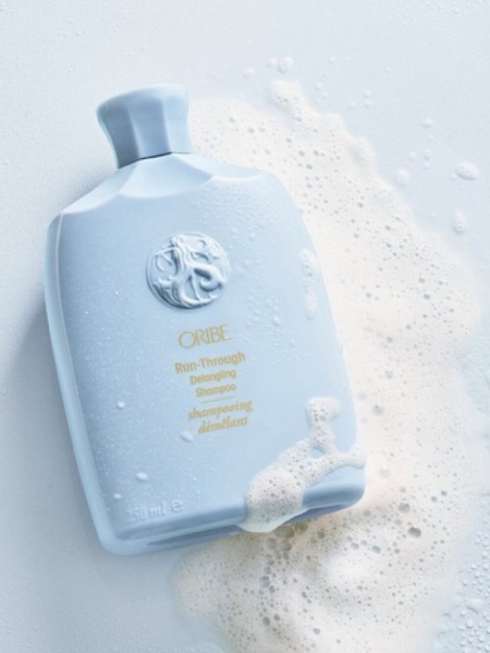Oribe Run-Through Detangling Shampoo 8.5 oz - Picture 5 of 10